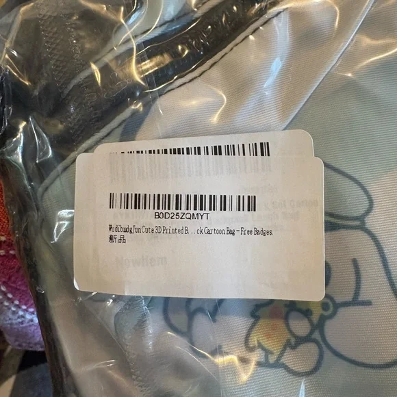 Cinnamonroll is hello kitties friend 🩷Kids Backpack Set - White and Pink NWT - Picture 6 of 7